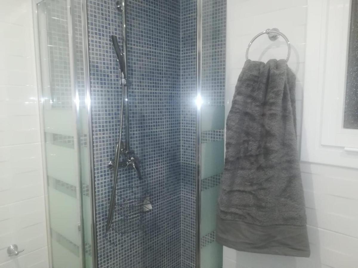 Affittacamere Malvarrosa Familiar Valenza